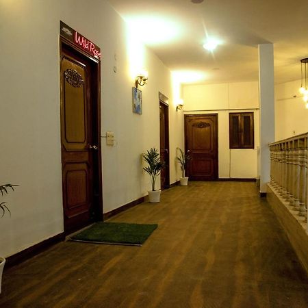 Jay Ally - Boutique Hotel Нью-Дели Экстерьер фото